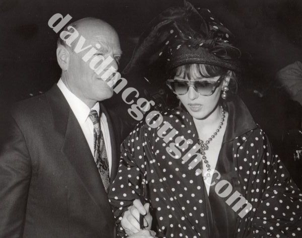 Barry Diller and Isabella Adjani 1990, LA.jpg
